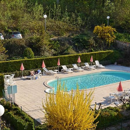 Hotel Et Studios D'Orfeuil 波旁莱班 外观 照片