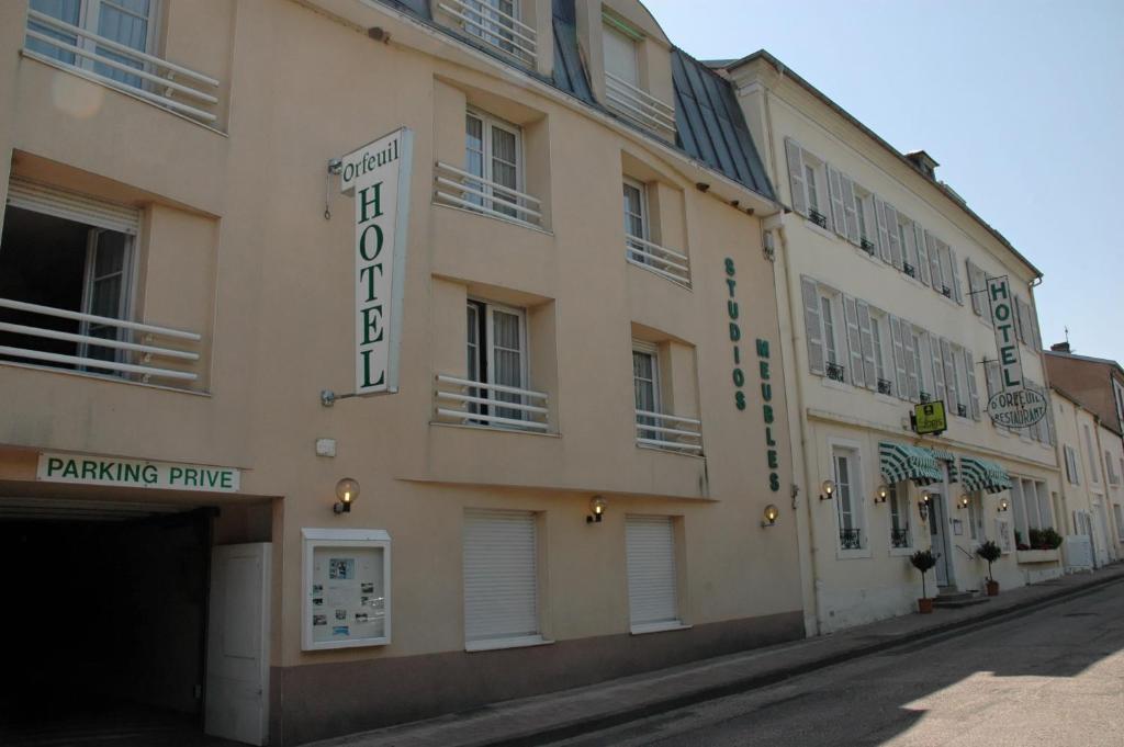 Hotel Et Studios D'Orfeuil 波旁莱班 外观 照片