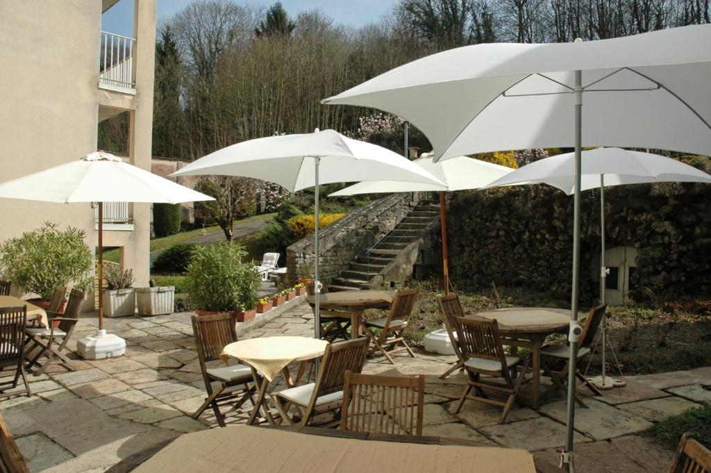Hotel Et Studios D'Orfeuil 波旁莱班 外观 照片