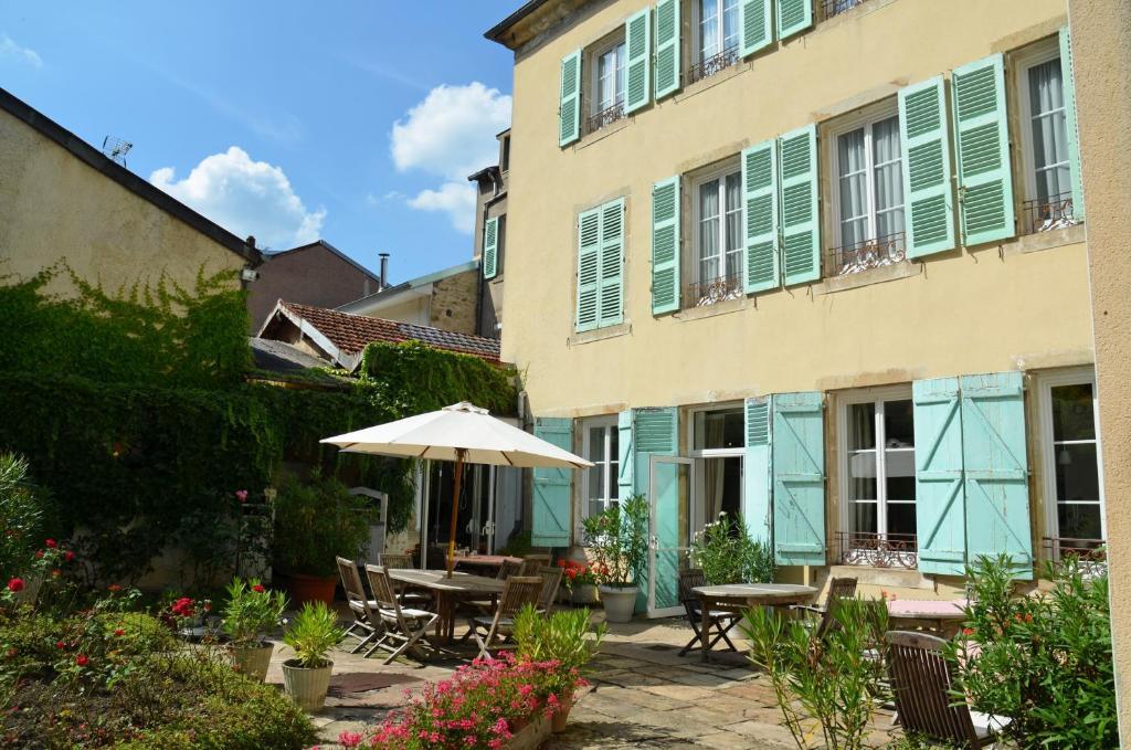 Hotel Et Studios D'Orfeuil 波旁莱班 外观 照片