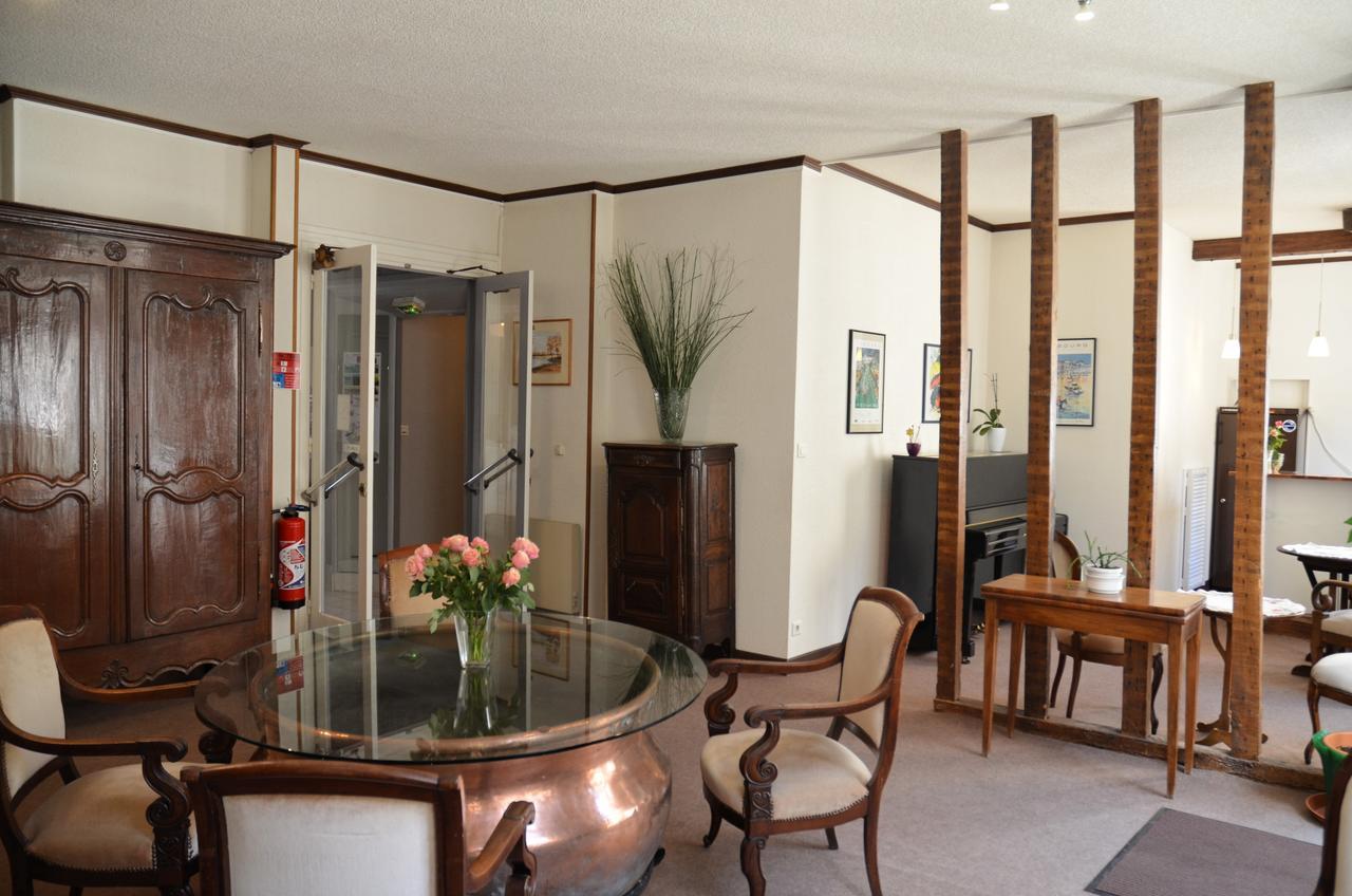 Hotel Et Studios D'Orfeuil 波旁莱班 外观 照片