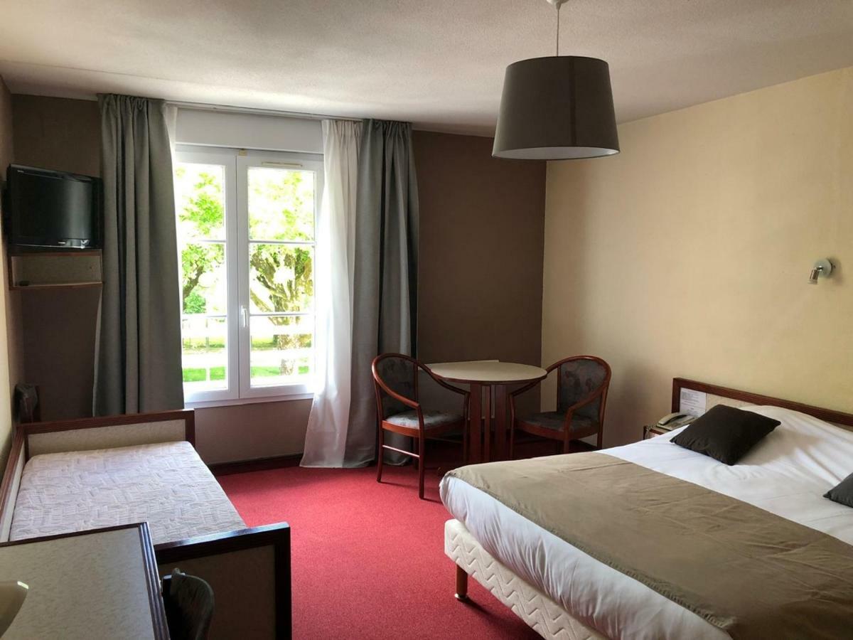 Hotel Et Studios D'Orfeuil 波旁莱班 外观 照片