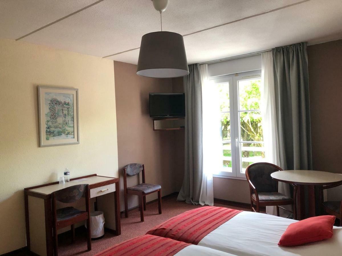 Hotel Et Studios D'Orfeuil 波旁莱班 外观 照片