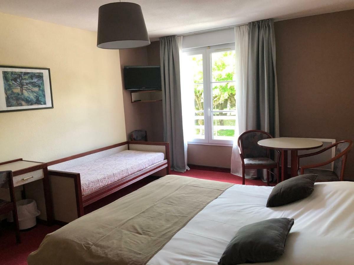 Hotel Et Studios D'Orfeuil 波旁莱班 外观 照片
