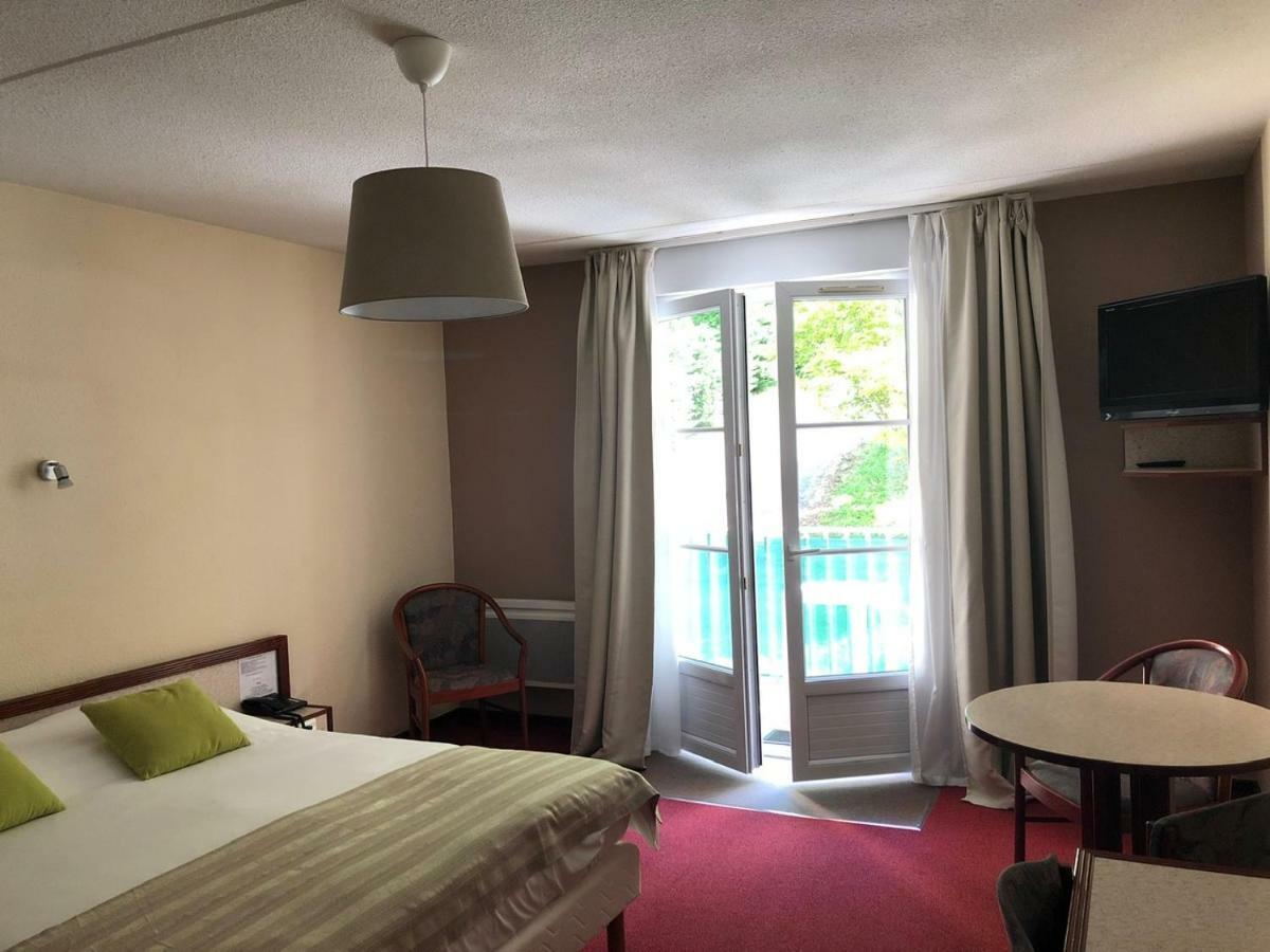 Hotel Et Studios D'Orfeuil 波旁莱班 外观 照片